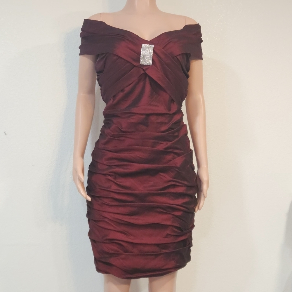 CACHET Evening Ruched Red Mini Tafetta Party Dress  Sz 10